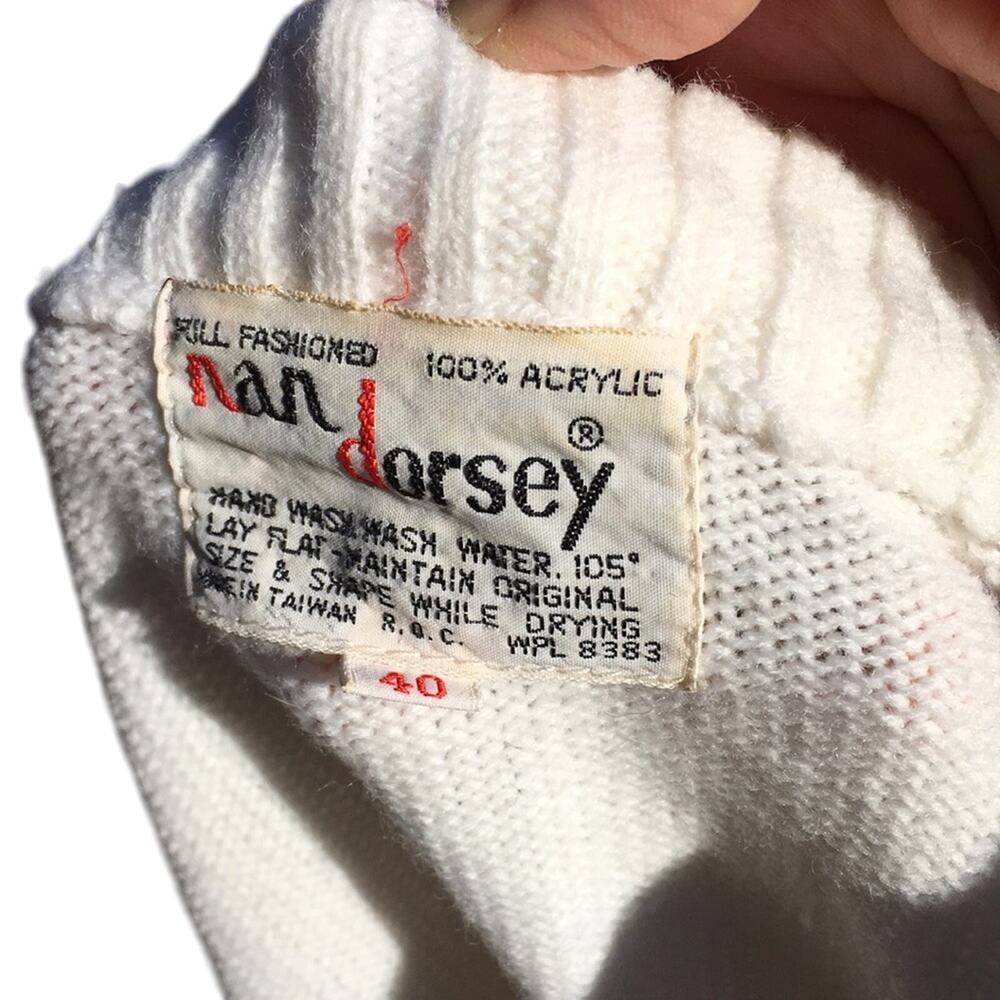 Vintage Nan Dorsey White Cable Knit Granny Cardigan Size Medium - Picture 7 of 10